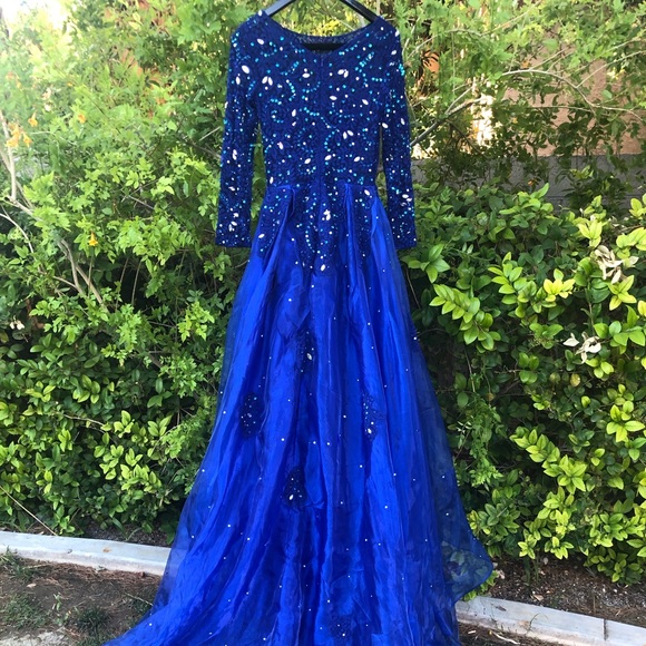Beautiful Beaded Royal Blue Evening Gown - Picture 1 of 7